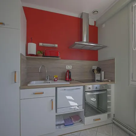 In Near Gold Apartament