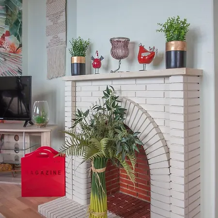 公寓 In Near Gold 阿罗芒什莱班